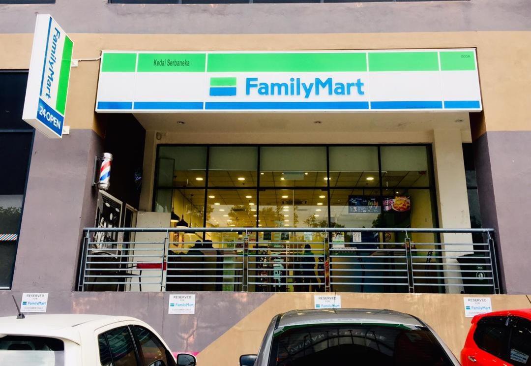 Ezhome Mesahill Nilai Esterno foto