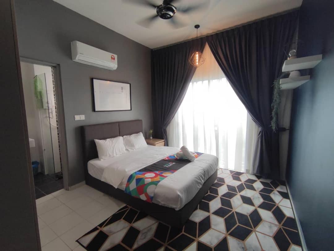 Ezhome Mesahill Nilai Esterno foto