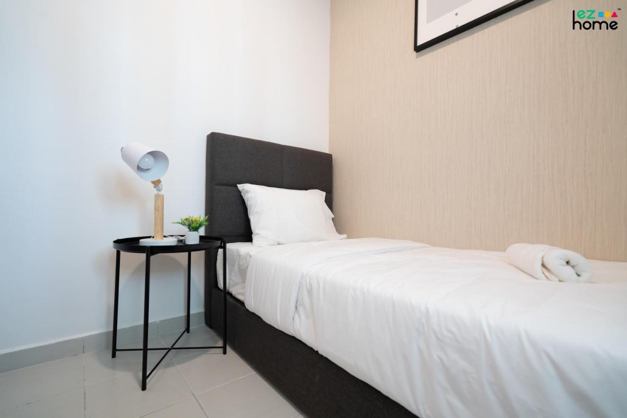 Ezhome Mesahill Nilai Esterno foto