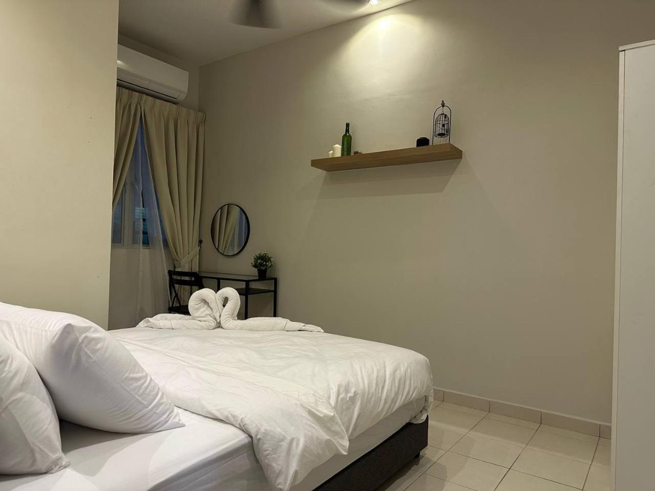 Ezhome Mesahill Nilai Esterno foto