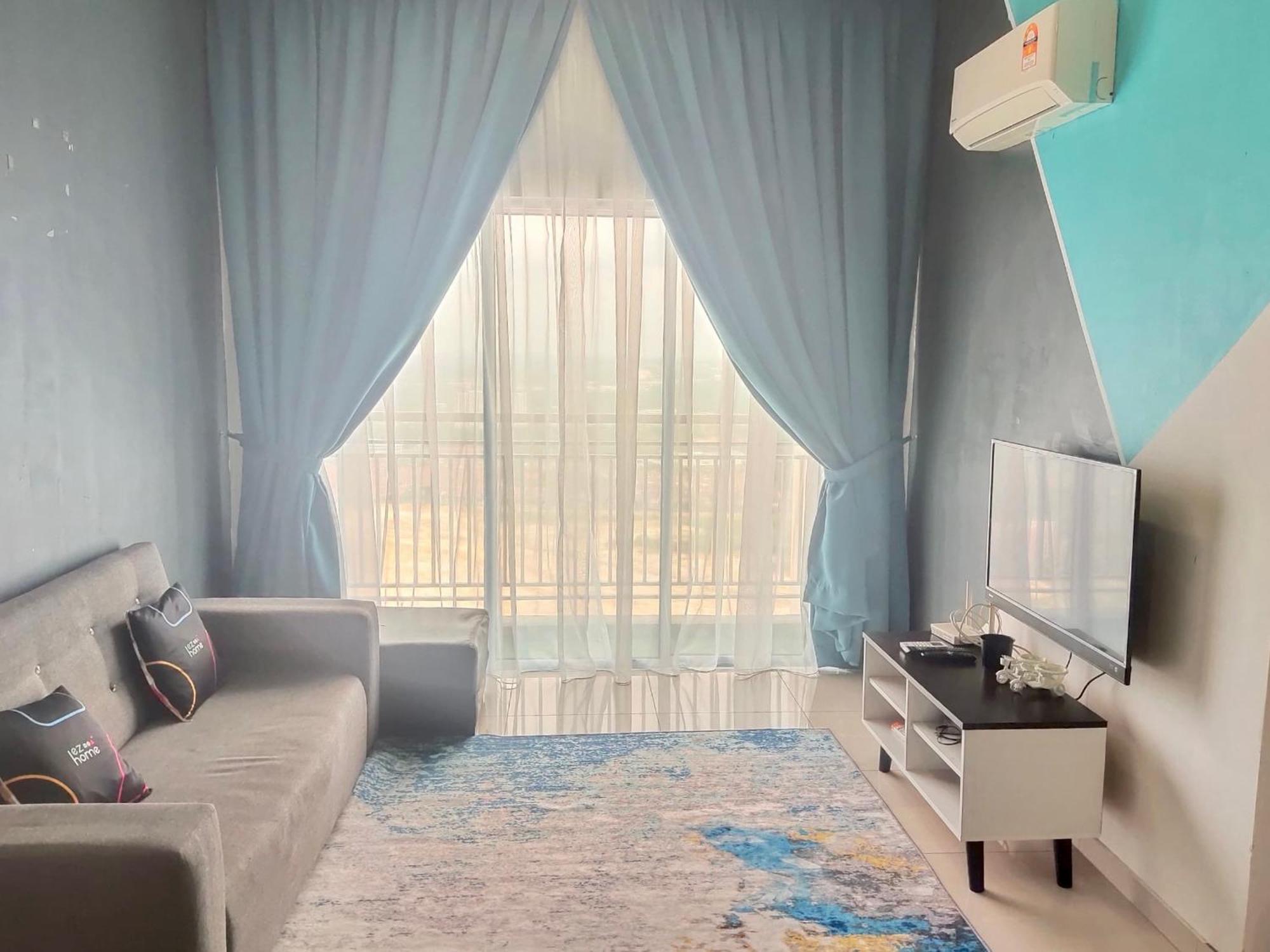 Ezhome Mesahill Nilai Esterno foto